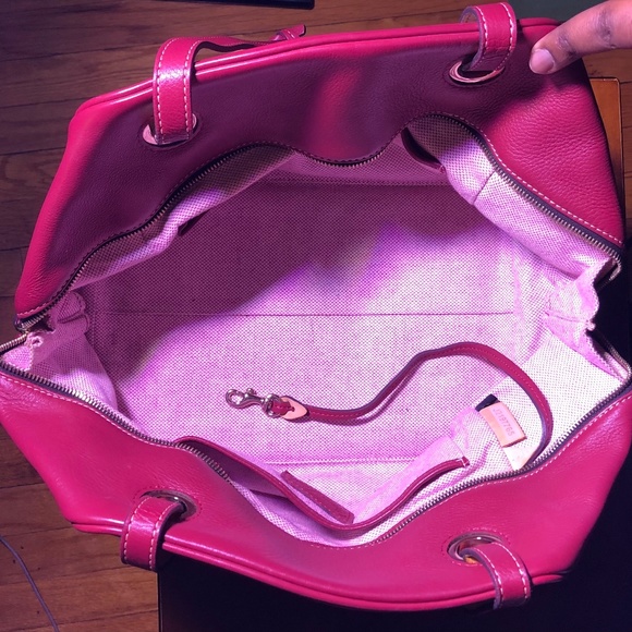 Blood Red Dooney & Bourke Retro Physicians Bag - Picture 3 of 4